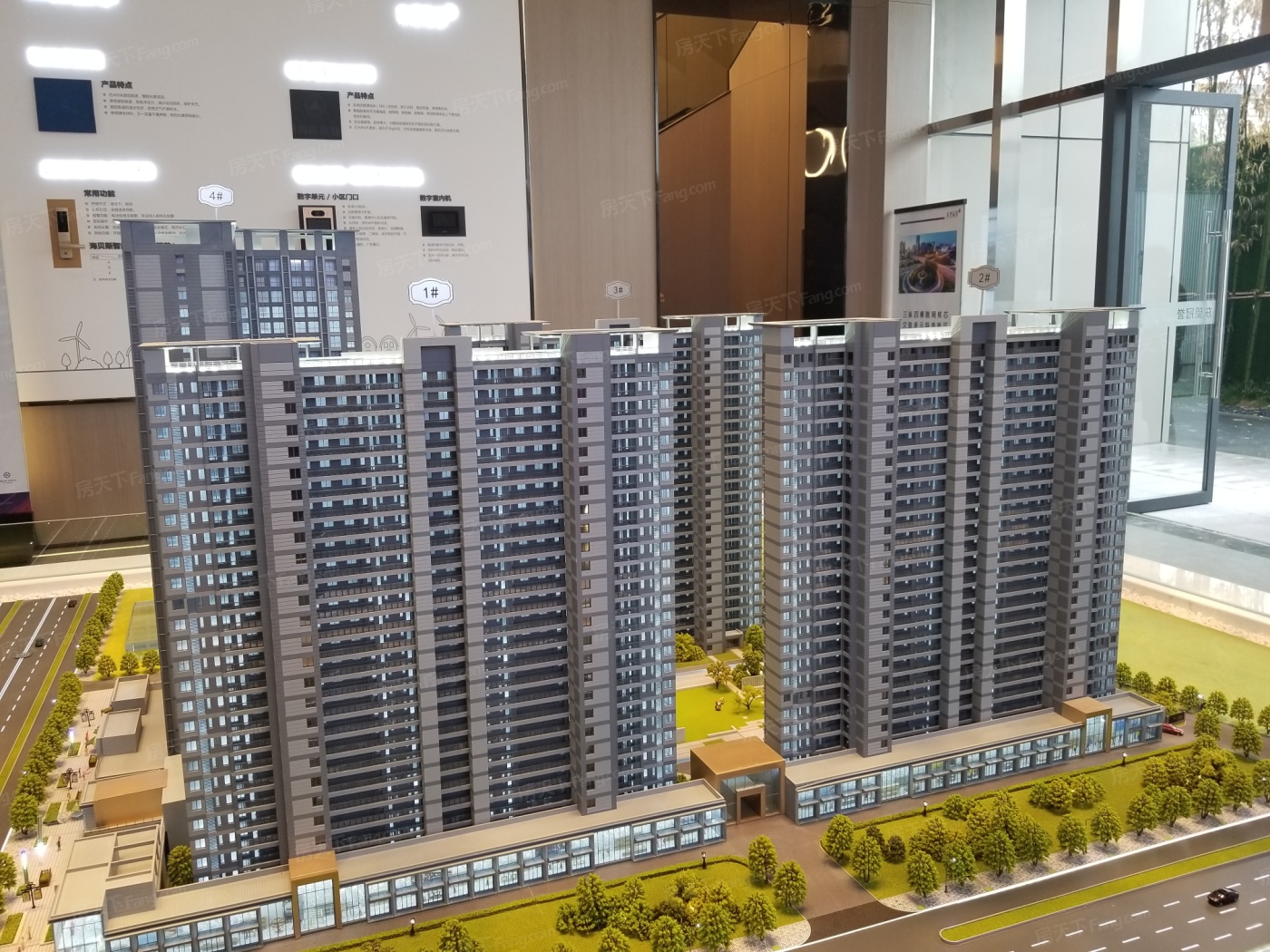 東望冠譽(yù)買(mǎi)房要找的人氣經(jīng)紀(jì)人居然全在這!-西安房天下